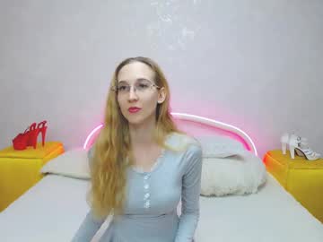 Klaryevans Chaturbate stream image from June 23, 2025