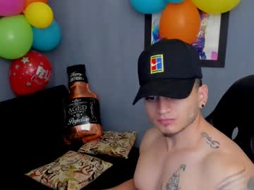 Mikke_Love Chaturbate stream image from June 23, 2025