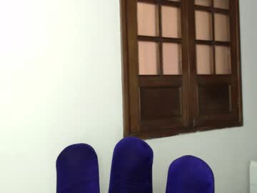 Kathe_Jhonnes Chaturbate stream image from June 23, 2025