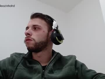 Leozinhohd Chaturbate stream image from June 23, 2025