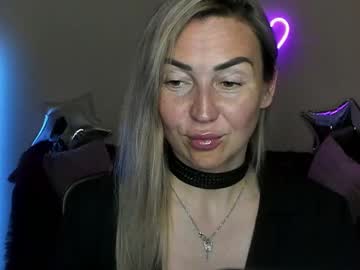 Ay_Kiss_Jully Chaturbate stream image from June 23, 2025