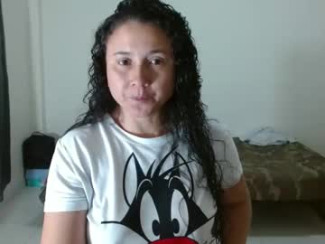 Adrianatellez Chaturbate stream image from June 23, 2025