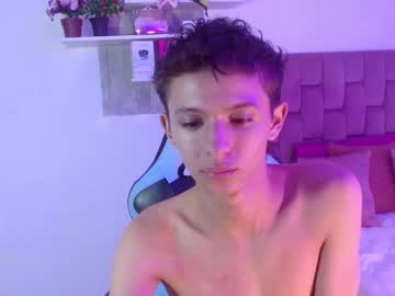 Valentinomacias Chaturbate stream image from June 23, 2025