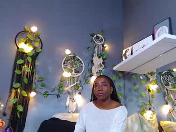 Venusbsq Chaturbate stream image from June 23, 2025