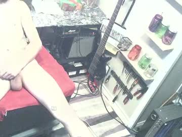 Elongo007 Chaturbate stream image from June 23, 2025