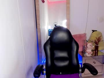 Tylor_Love Chaturbate stream image from June 23, 2025