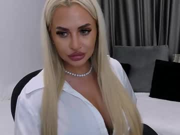Lovelyblondyxxx Chaturbate stream image from June 23, 2025