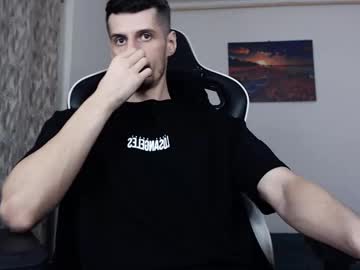 Alphamastertodd Chaturbate stream image from June 24, 2025