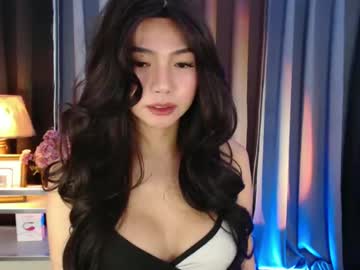 Pretty_Kimxxx Chaturbate stream image from June 24, 2025