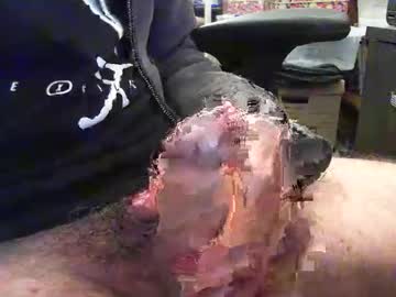 Ozguyxxxx Chaturbate stream image from June 24, 2025