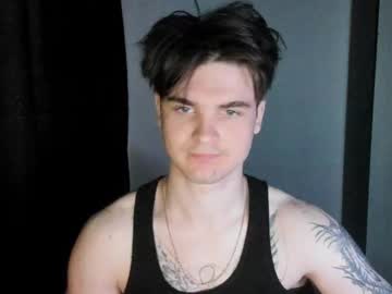 Kyroro_Lucifer Chaturbate stream image from June 24, 2025