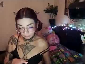 Emilywhitee_ Chaturbate stream image from June 24, 2025
