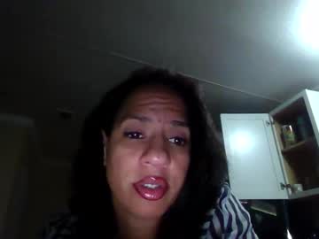 Lola52990 Chaturbate stream image from June 24, 2025