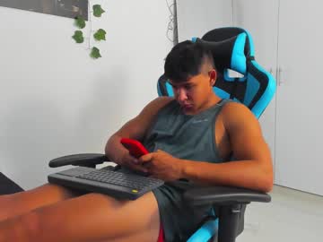 Oliver_Bray Chaturbate stream image from June 24, 2025