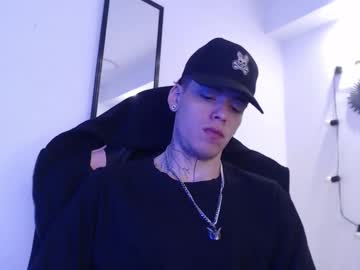 Anhonymus Chaturbate stream image from June 24, 2025