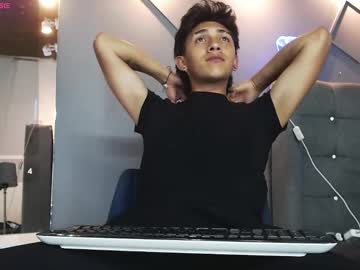 Ethann1_ Chaturbate stream image from June 24, 2025