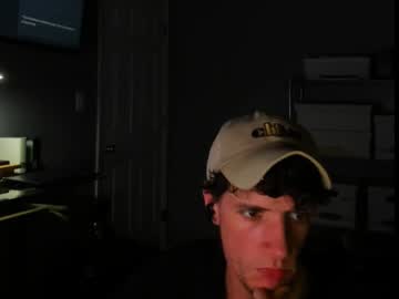 Low_Latency Chaturbate stream image from June 24, 2025