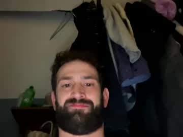 Machoo31 Chaturbate stream image from June 24, 2025