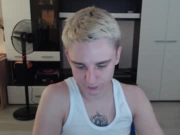 Angryzan Chaturbate stream image from June 24, 2025