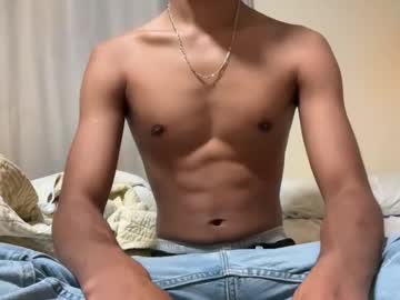 Skinnypapi Chaturbate stream image from June 24, 2025