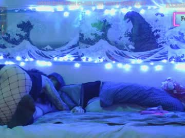 Kissmyslush Chaturbate stream image from June 24, 2025