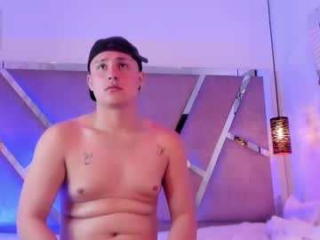 Ziggyo_ Chaturbate stream image from June 24, 2025