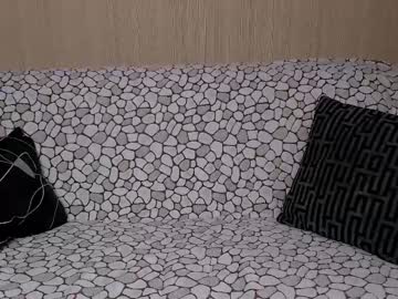 Amberhotqueen Chaturbate stream image from June 24, 2025
