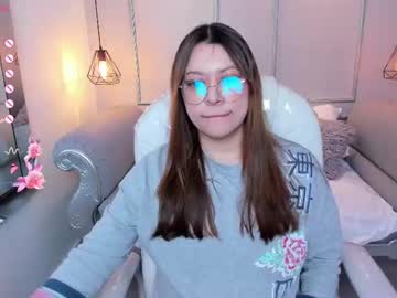 Lanna18_ Chaturbate stream image from June 24, 2025