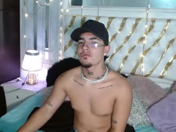 Noa_Clark Chaturbate stream image from June 24, 2025