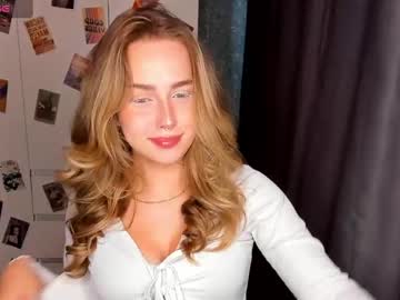 Top_Twins Chaturbate stream image from June 24, 2025
