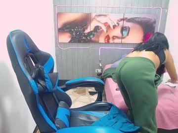 Emily_Rosse04 Chaturbate stream image from June 24, 2025
