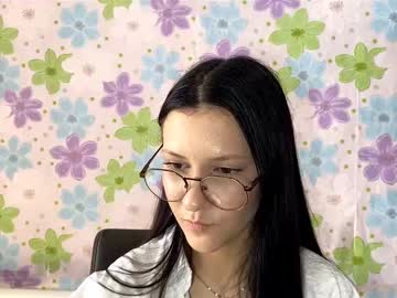 Glimmer_Kiss_Heat_Patpat Chaturbate stream image from June 24, 2025
