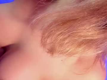 Maxinelove1 Chaturbate stream image from June 24, 2025