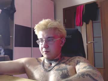Richtheplug Chaturbate stream image from June 24, 2025