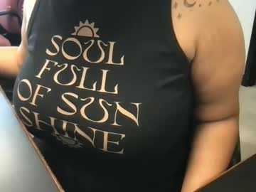 Junedivine4u Chaturbate stream image from June 24, 2025
