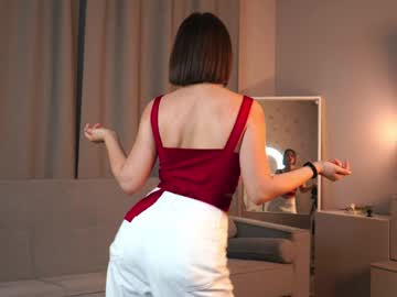 Sexycutegirs Chaturbate stream image from June 24, 2025
