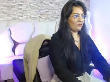 Avril_Tay1 Chaturbate stream image from June 24, 2025