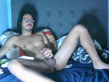 Latinincognito Chaturbate stream image from June 24, 2025