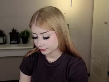 Peek_Me Chaturbate stream image from June 24, 2025
