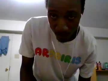 Chocolatinhermoso Chaturbate stream image from June 24, 2025
