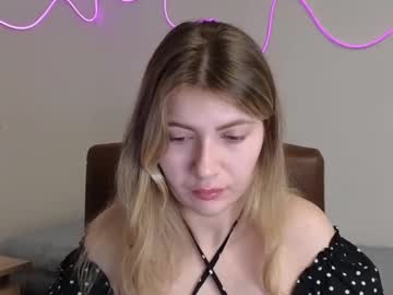 Katiepov Chaturbate stream image from June 24, 2025