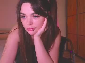 Celinassa Chaturbate stream image from June 24, 2025