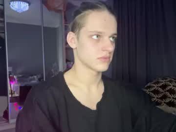 Curlydante Chaturbate stream image from June 24, 2025