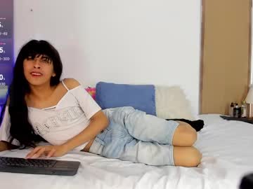 Lapiz_Lazuli12 Chaturbate stream image from June 24, 2025