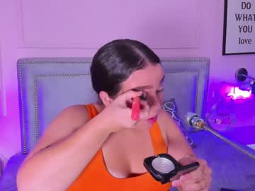 Mia_Evans19_ Chaturbate stream image from June 24, 2025