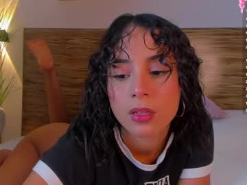Sara_Castro24 Chaturbate stream image from June 24, 2025