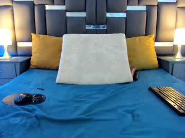 Talianavega Chaturbate stream image from June 24, 2025