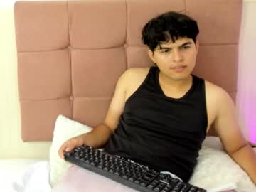 Aaron_Saint Chaturbate stream image from June 24, 2025