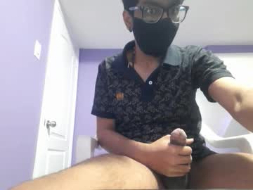 Ken771 Chaturbate stream image from June 24, 2025