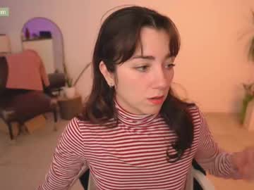 Alemaniababe Chaturbate stream image from June 25, 2025